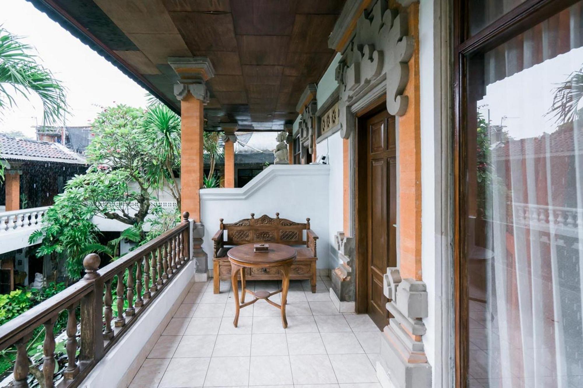 Urbanview Hotel Ananda Beach Sanur Exterior foto